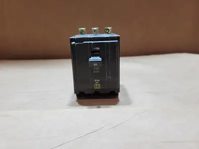 USED SQUARE D QOB360