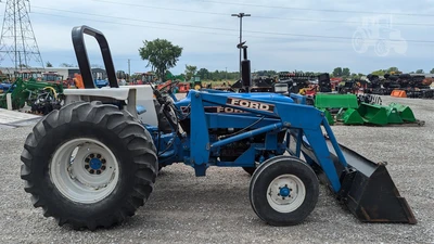 USED 1990 FORD 4630