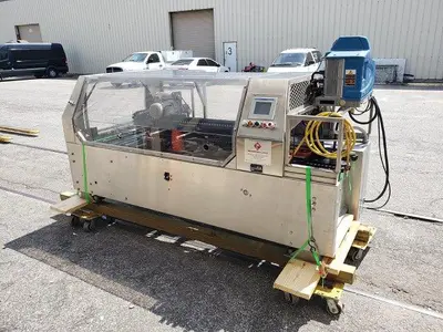 USED BRADMAN LAKE COMPACT R TRISEAL CARTON CLOSER