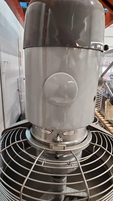 HOBART Mixer Model V1401 5hp /208volts/ 60hz 14 amps  # 4718