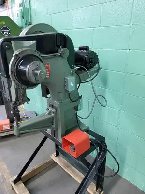 USED CHICAGO 912 - BENCH; WITH FINGER PROTECTOR