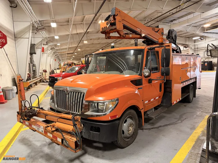 Used 2013 INTERNATIONAL TERRASTAR SFA 4X2 Bucket (boom) trucks Michigan US | Miedema Asset Management Group #1410937