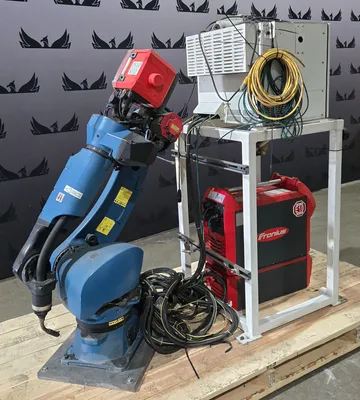 Used 2020 FANUC ArcMate 120iD + R-30iB PLUS + TPS 400i Robots Michigan US | iGAM Industrial Marketplace #1382892