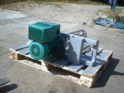 Rigal-Bennett Shearhead Mixer,5.5Kw, 3Ph Bridge Mounted