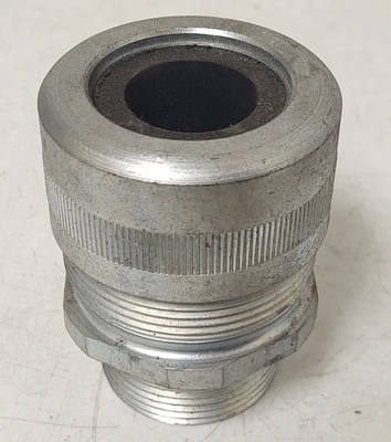 🔥 (5 PCS)  Cooper, Crouse-Hinds, Cable Cord Grip, 1" Gland, 1-1/4 Male Thread