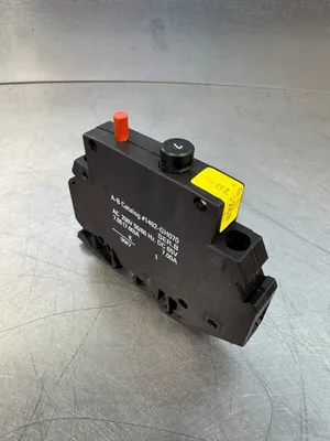 Allen-Bradley 1492-GH070 Circuit Breaker Ser: B (4E-28)
