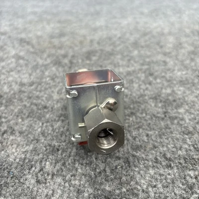 Used Dayton 2DAA1 Solenoid Valves California US | Davliegogo LLC #1705471