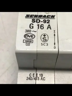 USED SCHRACK SD-92G 16A
