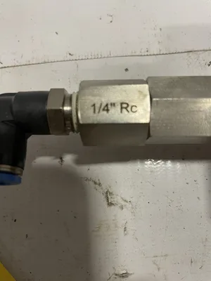 Brooks 5851S/BD1KA1BA0AA1B1 Thermal Mass Flow Meter 116-1450psi 0-70in/min