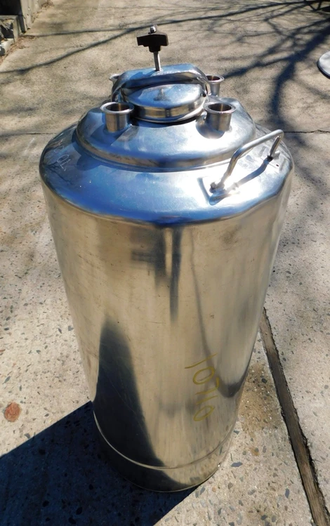 Used ALLOY FAB PHARMACEUTICAL TANK 40 GALLON TANK Stainless Steel Tanks New Jersey US | Champion Trading Corporation #424539