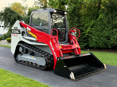 USED 2022 Takeuchi TL12R2