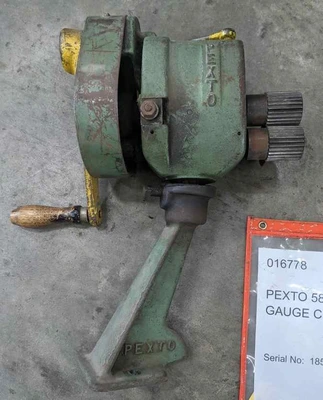 USED PEXTO 585H