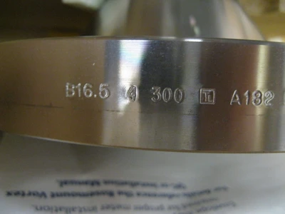 NEW Rosemount 8800 DR040SA3N1D1K6M5Q4Q8Q70Q76