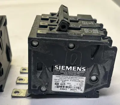 Used SIEMENS B330 Miscellaneous Equipment (Electrical & Power) | Surplus Asset Holdings #1198327