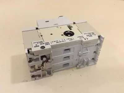 USED ALLEN BRADLEY 140-MN-0100 SER D