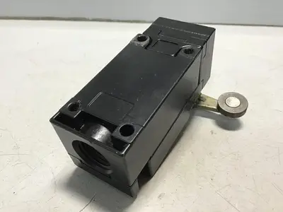 USED SQUARE D 9007-AEQ2699