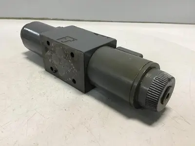 USED VICKERS DG4V3S6CMUHL760EN490