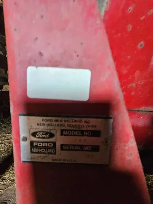 NEW HOLLAND 165 Manure Spreaders | Iron Listing (14)