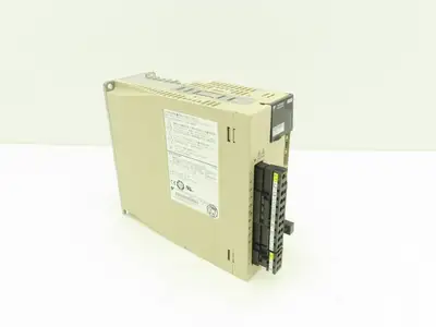 Yaskawa SGDV-5R5A01A SERVOPACK Drive Controller Module 200-230V 3Ph 0.750kW