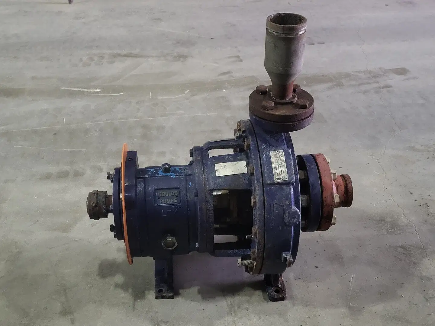 USED GOULDS 3196