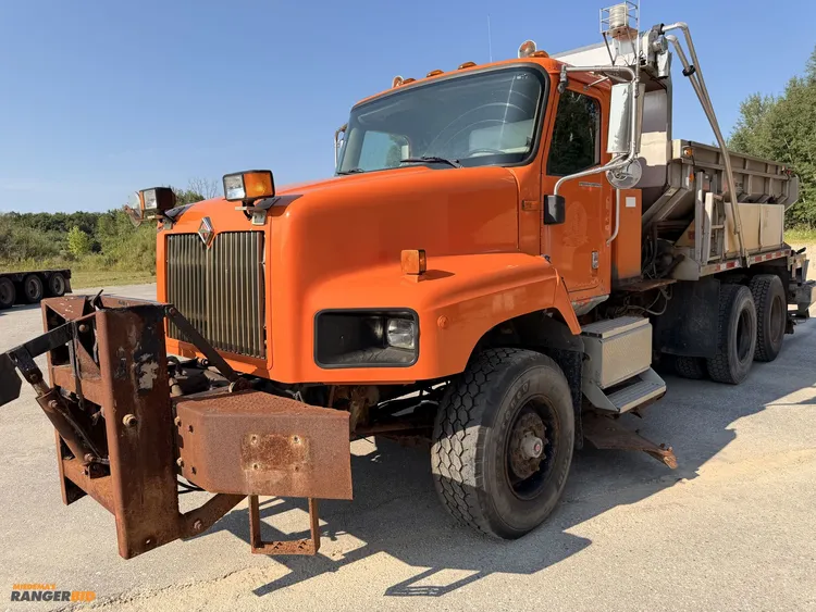 Used 2006 INTERNATIONAL PAYSTAR 5600I 6X4 500HP Dump trucks Michigan US | Miedema Asset Management Group #1338421