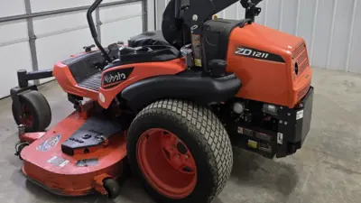 USED 2024 Kubota ZD1211L-72