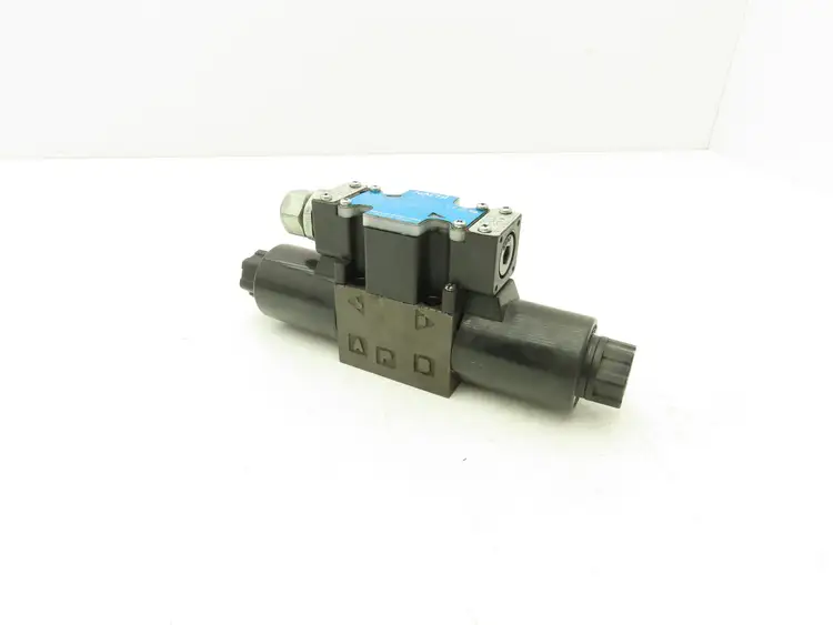 Used NACHI _UNKNOWN_ Valves/Fittings | Arrow Industrial #627024