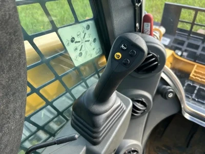 2023 CATERPILLAR W11-8/2000 Cranes & Forktrucks | Alan Ross Machinery (3)