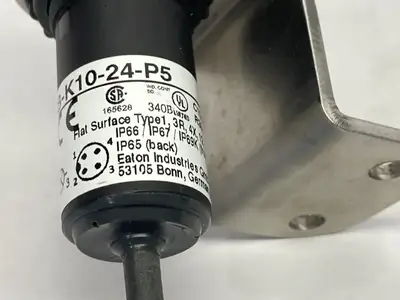 Used EATON COMPACT 22.5MM PUSHBUTTON BLUE MALE M12 4-PIN Relays & Switches | Maverick Industrial Sales #1100369