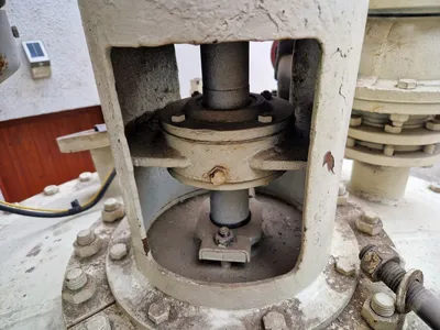 1986 KRALOVOPOLSKA STROJIRNA 1400 Litre CWH | Perry Equipment (7)