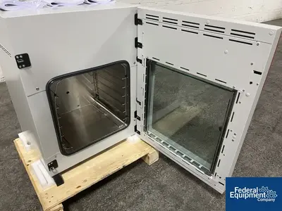 NEW BINDER Binder Vacuum Oven, Model VDL115
