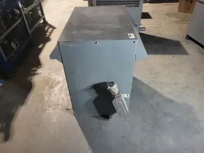 USED 2002 SQUARE D C75T8HCU