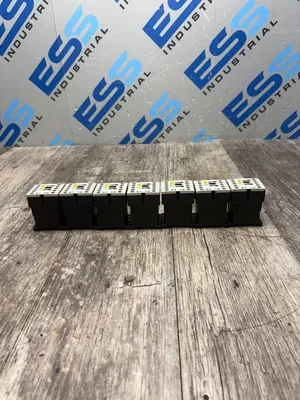 Used SIEMENS 3RH1122-1BB40 Misc Electrical & Power Parts South Carolina US | ESS Industrial Equipment Sales #1427790