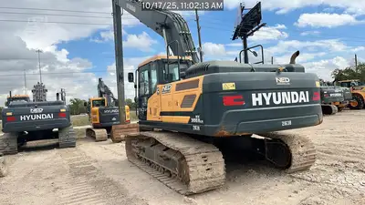 Used 2023 HYUNDAI HX300A LR Crawler Excavators North Carolina US | National Equipment Dealers #1422320