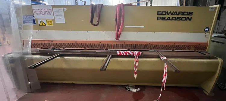 Used EDWARDS PEARSON V.E. SHEAR 6.5/4080 Power Squaring Shears (Inch) GB | Bowland Trading Ltd #1259780