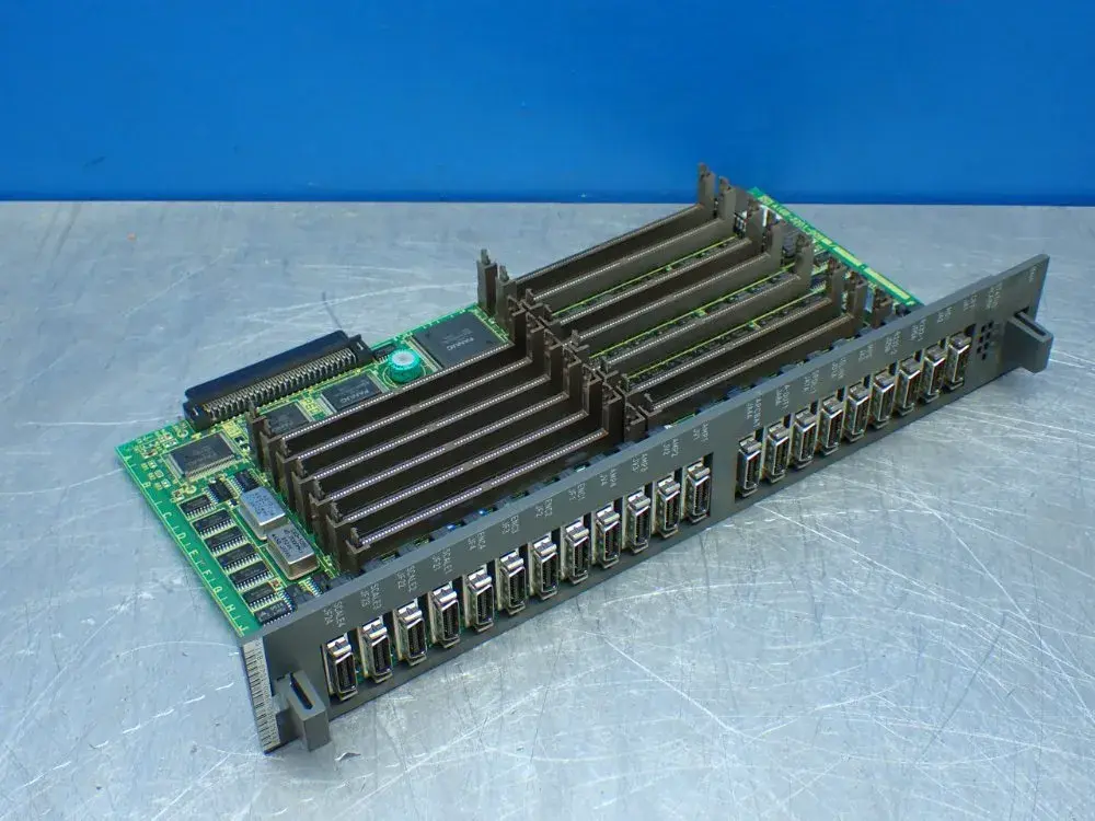USED FANUC A16B22010080