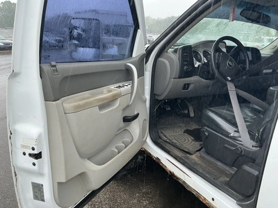 USED 2013 CHEVROLET SILVERADO 2500HD