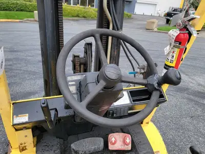 USED 2000 HYSTER H65XM