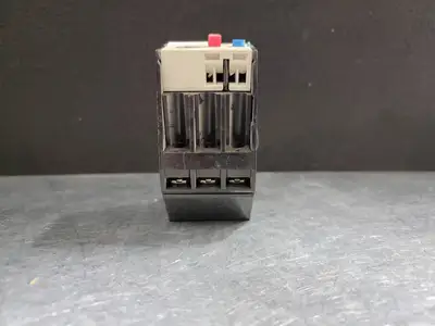 USED SIEMENS 3UA52 12-1E