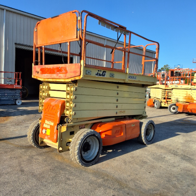 USED 2013 JLG 4069LE
