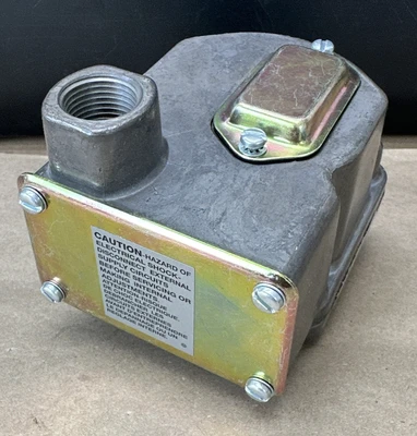 NEW Barksdale D2T-H18SS