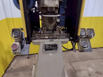 10 TON IMPCO MODEL MR-10 STRAIGHTENER PRESS: STOCK #10125