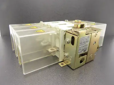 ABB OETL 200K3 Rotary Disconnect Switch 3-Pole 250A 690V