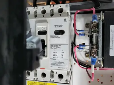 USED EATON SVX050A1-5A4N1