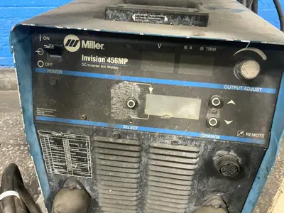 USED MILLER INVISION 456MP