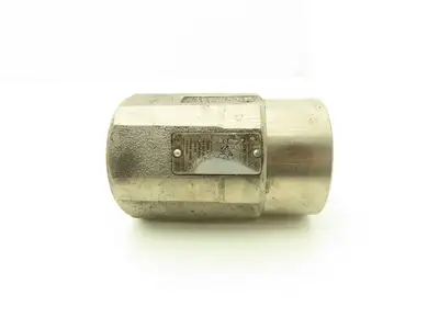Graco 189442 Valve Housing for L200CS Check-Mate 200cc Severe Duty Pump