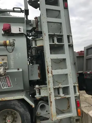 Used 2012 SANDCASTLE 60 TON Cement Silo Quebec CA | DIT Equip #1412360