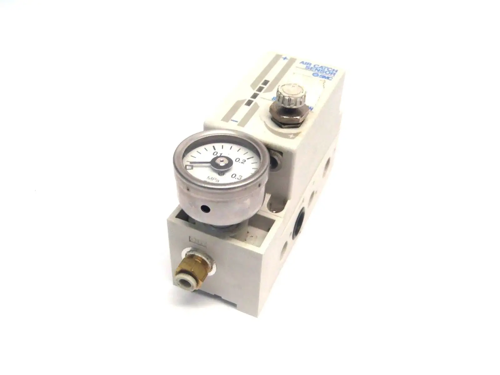 USED SMC PNEUMATIC AIR CATCH SENSOR 12-24VDC 80MA 200KPA