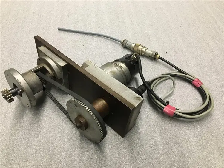 Used UNISIGN MOTOR FEEDBACK UNISIGN IP6501 A502 Misc Electrical & Power Parts BE | Apt International N.V #363963