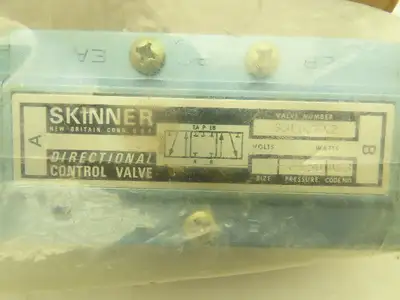 S3L0JFX2 Directional Control Valve 5/3 5 Port 3 Pos Pneumatic Air 150PSI 1/4"NPT